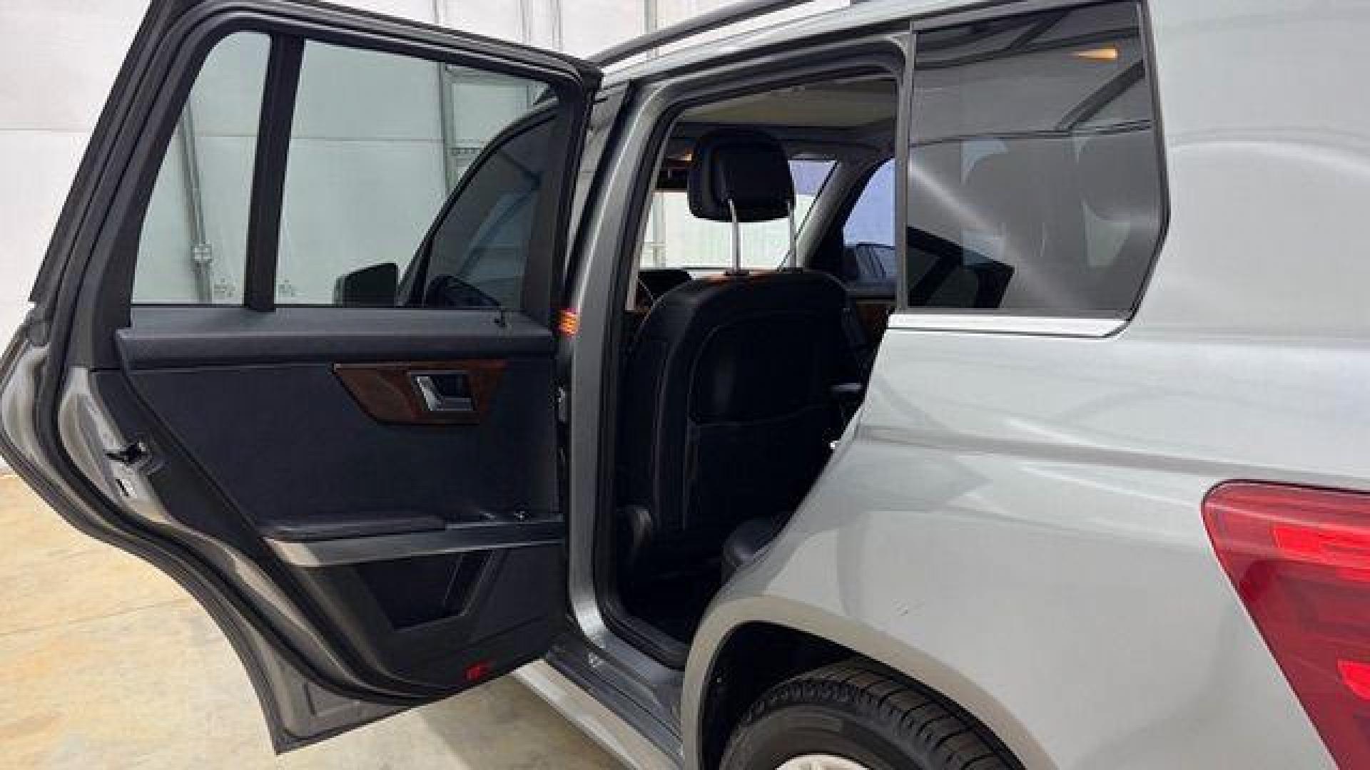 2014 Grey Mercedes-Benz GLK 350 1 (WDCGG5HB3EG) , located at 1806 Veterans Memorial Hwy SW, Austell, GA, 30168, (770) 944-9558, 33.817959, -84.606987 - Photo#13