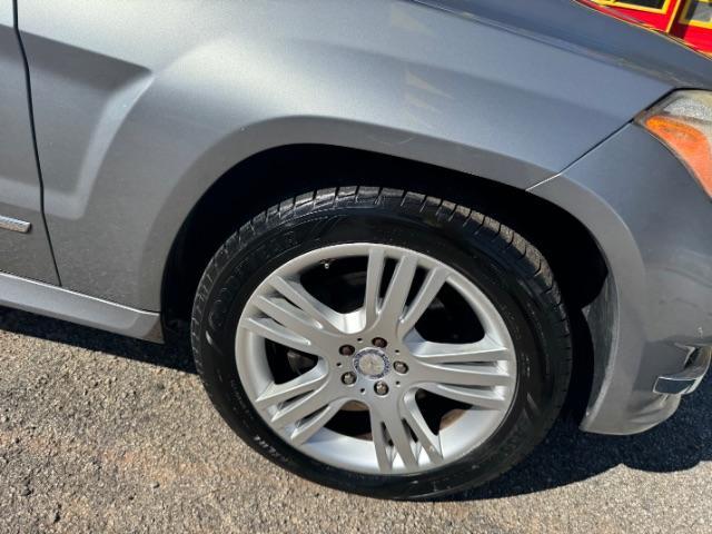 2014 Silver Mercedes-Benz GLK 350 1 (WDCGG5HB3EG) , located at 1806 Veterans Memorial Hwy SW, Austell, GA, 30168, (770) 944-9558, 33.817959, -84.606987 - Photo#19