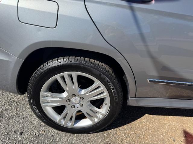 2014 Silver Mercedes-Benz GLK 350 1 (WDCGG5HB3EG) , located at 1806 Veterans Memorial Hwy SW, Austell, GA, 30168, (770) 944-9558, 33.817959, -84.606987 - Photo#20