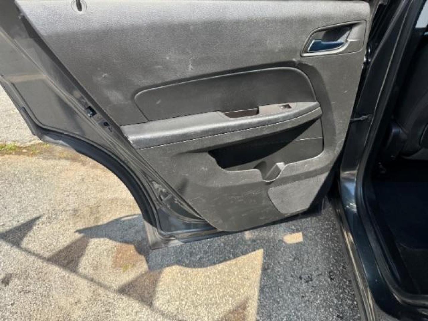 2017 Gray Chevrolet Equinox LT (2GNALCEK0H1) with an 2.4L I-4 gasoline direct injection engine, located at 1806 Veterans Memorial Hwy SW, Austell, GA, 30168, (770) 944-9558, 33.817959, -84.606987 - Photo#13