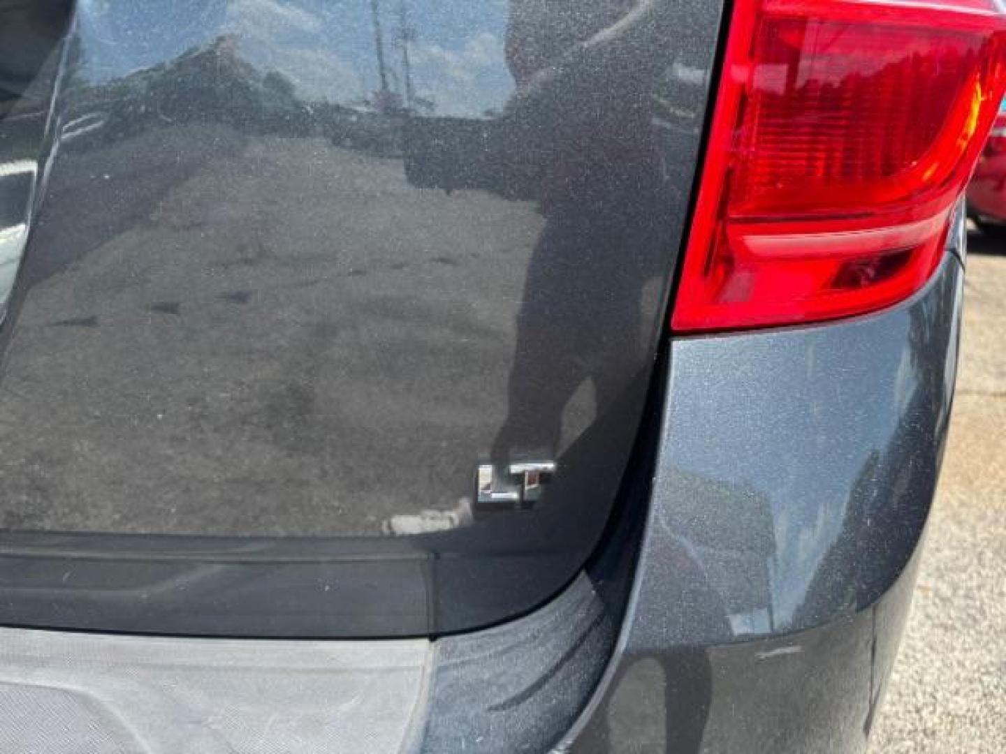 2017 Gray Chevrolet Equinox LT (2GNALCEK0H1) with an 2.4L I-4 gasoline direct injection engine, located at 1806 Veterans Memorial Hwy SW, Austell, GA, 30168, (770) 944-9558, 33.817959, -84.606987 - Photo#17