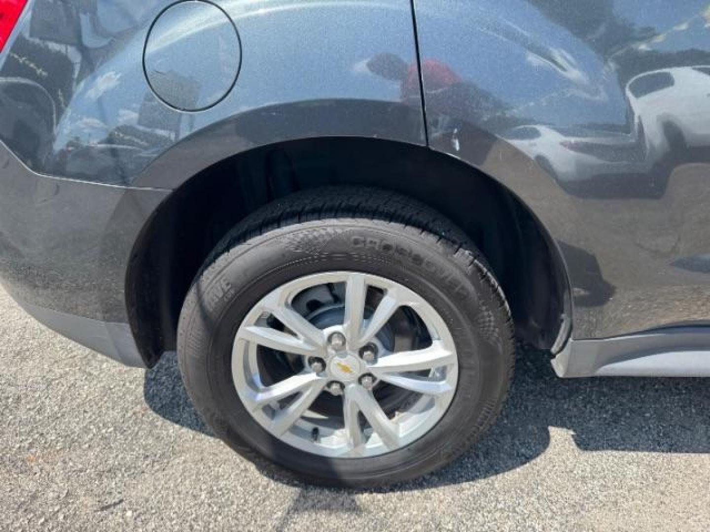 2017 Gray Chevrolet Equinox LT (2GNALCEK0H1) with an 2.4L I-4 gasoline direct injection engine, located at 1806 Veterans Memorial Hwy SW, Austell, GA, 30168, (770) 944-9558, 33.817959, -84.606987 - Photo#21