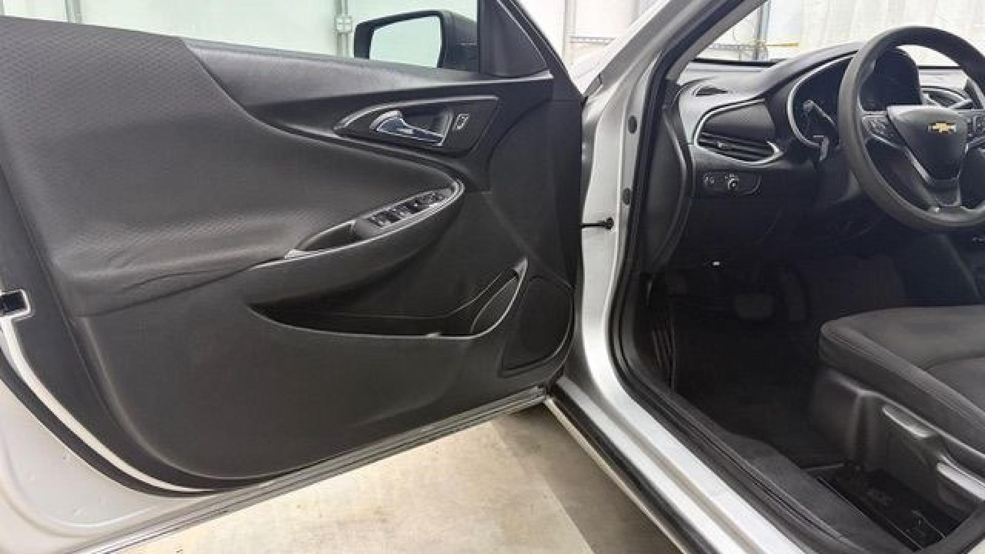 2019 Silver Chevrolet Malibu 1LS (1G1ZB5ST4KF) with an ECOTEC 1.5L I-4 gaso engine, located at 1806 Veterans Memorial Hwy SW, Austell, GA, 30168, (770) 944-9558, 33.817959, -84.606987 - Why Choose Automania? At Automania, we make car buying easy and stress-free, with over 20 years serving Austell, GA and the surrounding communities. WE FINANCE GOOD AND NOT SO GOOD CREDIT, we work with all credit types, and every vehicle comes with a free vehicle history report so you know its backg- Photo#10