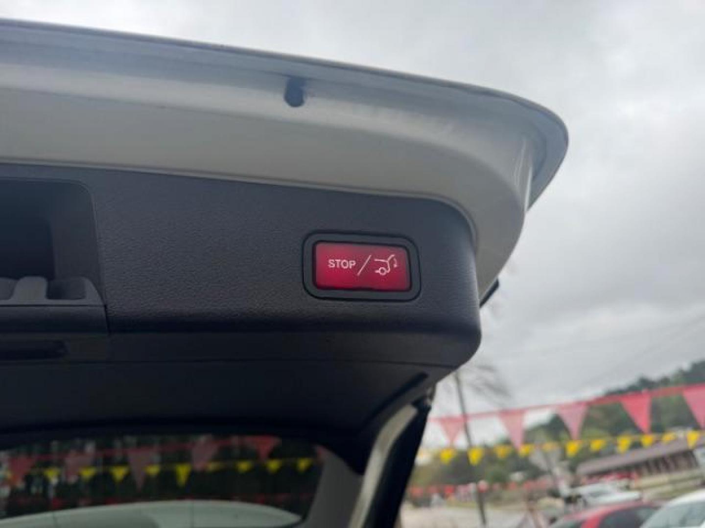 2013 White Mercedes-Benz ML 350 ML350 (4JGDA5JB9DA) , located at 1806 Veterans Memorial Hwy SW, Austell, GA, 30168, (770) 944-9558, 33.817959, -84.606987 - Photo#16