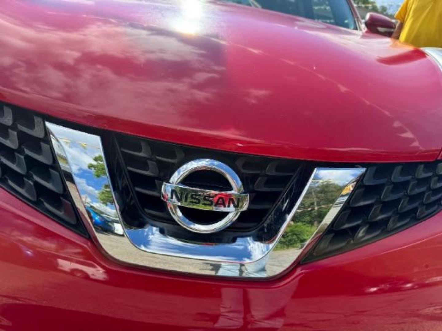 2015 Red Nissan Juke SV (JN8AF5MR5FT) with an 1.6L I-4 gasoline direct injection engine, located at 1806 Veterans Memorial Hwy SW, Austell, GA, 30168, (770) 944-9558, 33.817959, -84.606987 - Photo#15