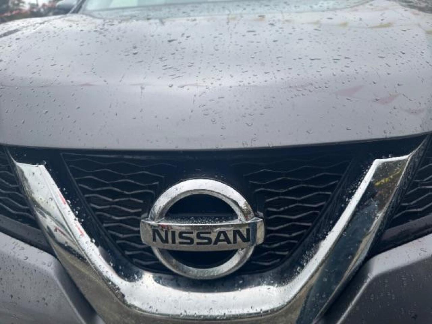2016 Gray Nissan Rogue SV (KNMAT2MT9GP) with an 2.5L I-4 DOHC engine, located at 1806 Veterans Memorial Hwy SW, Austell, GA, 30168, (770) 944-9558, 33.817959, -84.606987 - Photo#18