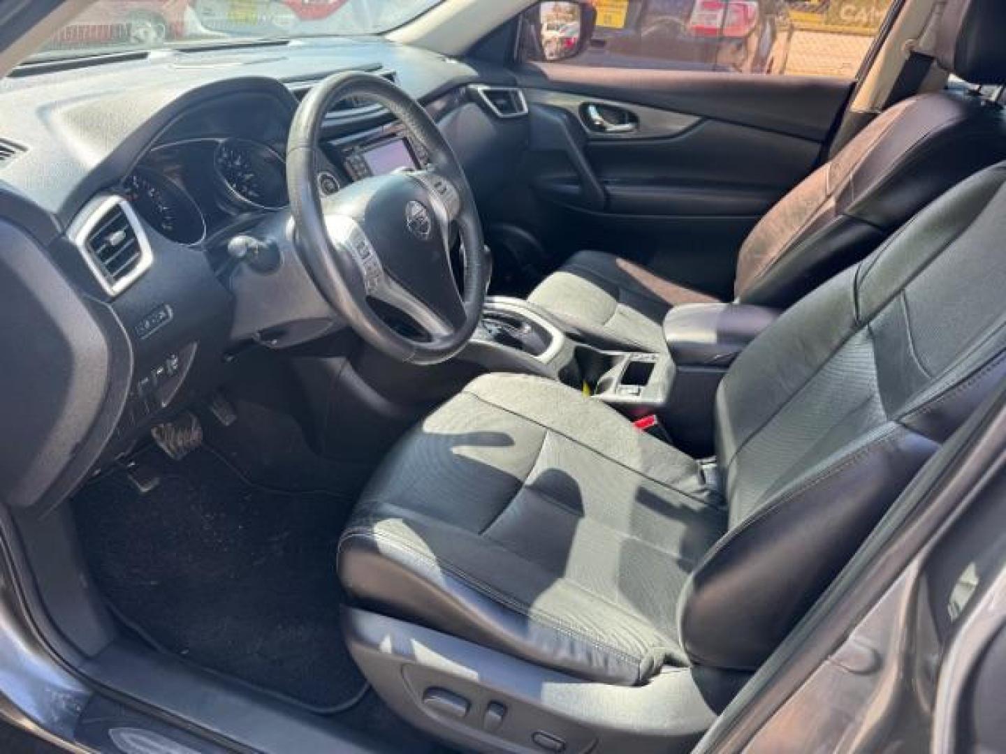 2014 Gray Nissan Rogue SL (5N1AT2MT3EC) with an 2.5L I-4 DOHC engine, located at 1806 Veterans Memorial Hwy SW, Austell, GA, 30168, (770) 944-9558, 33.817959, -84.606987 - Photo#6