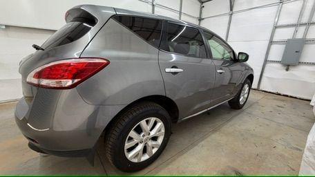 2014 Gray Nissan Murano S (JN8AZ1MU5EW) with an 3.5L V-6 DOHC engine, located at 1806 Veterans Memorial Hwy SW, Austell, GA, 30168, (770) 944-9558, 33.817959, -84.606987 - Photo#7