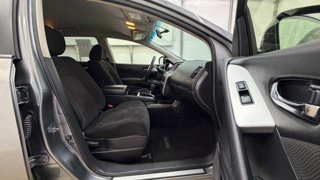 2014 Gray Nissan Murano S (JN8AZ1MU5EW) with an 3.5L V-6 DOHC engine, located at 1806 Veterans Memorial Hwy SW, Austell, GA, 30168, (770) 944-9558, 33.817959, -84.606987 - Photo#18