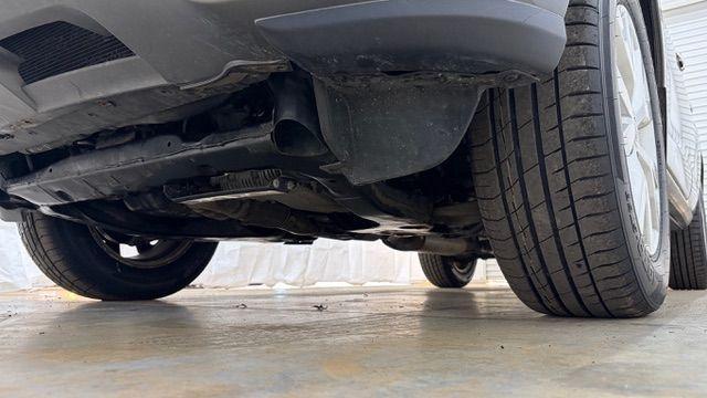 2014 Gray Nissan Murano S (JN8AZ1MU5EW) with an 3.5L V-6 DOHC engine, located at 1806 Veterans Memorial Hwy SW, Austell, GA, 30168, (770) 944-9558, 33.817959, -84.606987 - Photo#20