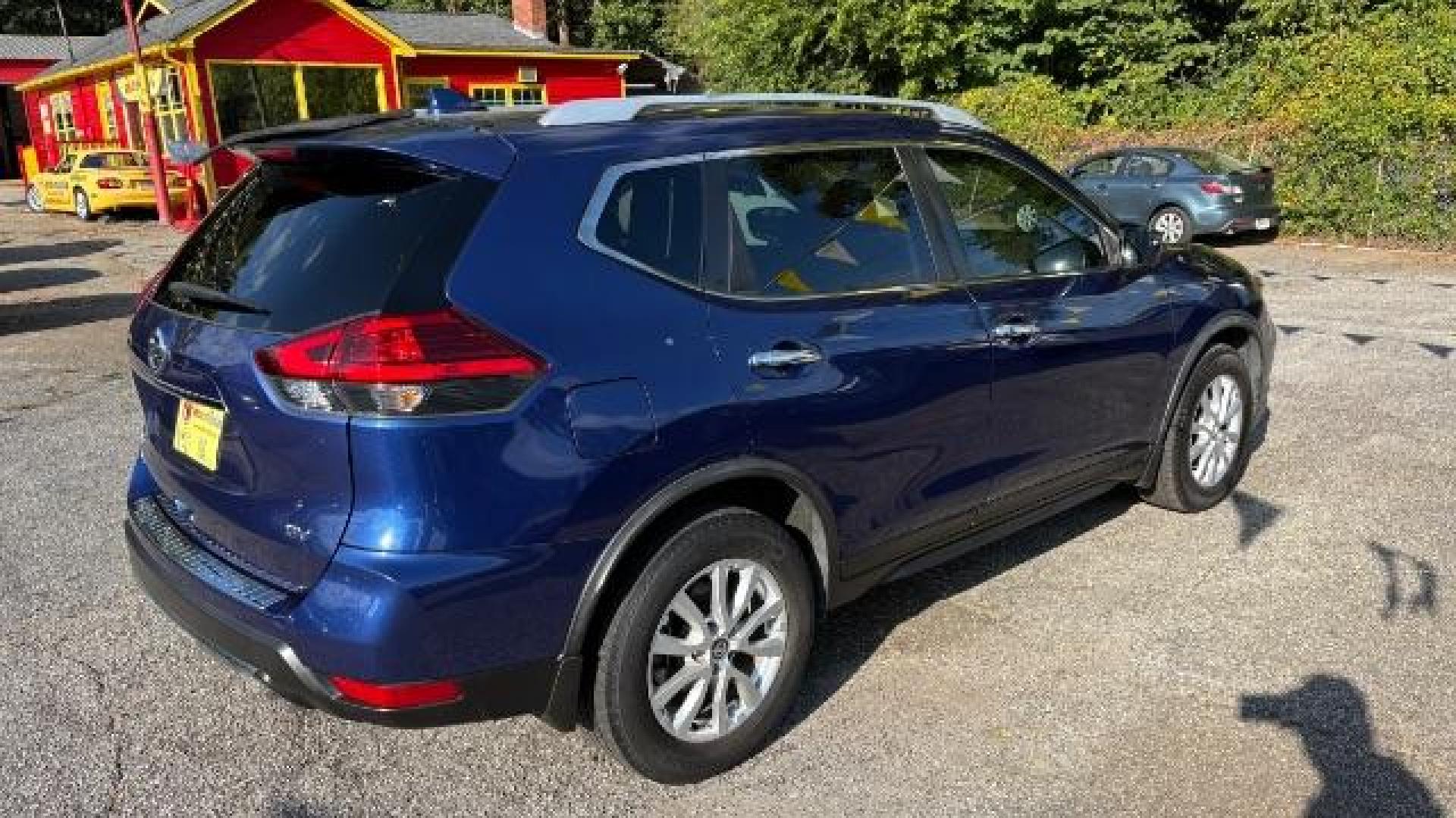 2017 Blue Nissan Rogue SV (JN8AT2MT5HW) with an 2.5L I-4 DOHC engine, located at 1806 Veterans Memorial Hwy SW, Austell, GA, 30168, (770) 944-9558, 33.817959, -84.606987 - Photo#3