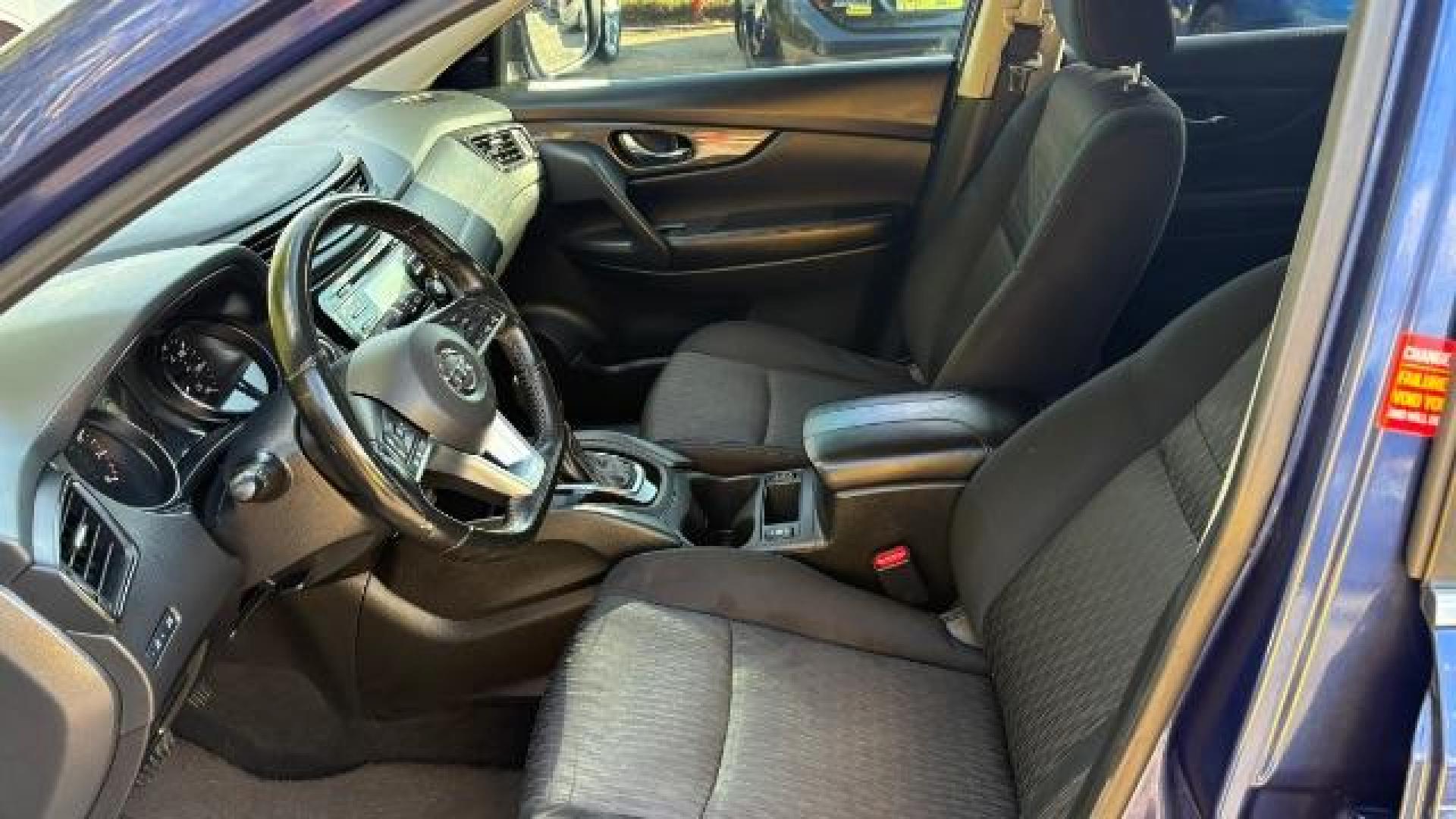 2017 Blue Nissan Rogue SV (JN8AT2MT5HW) with an 2.5L I-4 DOHC engine, located at 1806 Veterans Memorial Hwy SW, Austell, GA, 30168, (770) 944-9558, 33.817959, -84.606987 - Photo#7