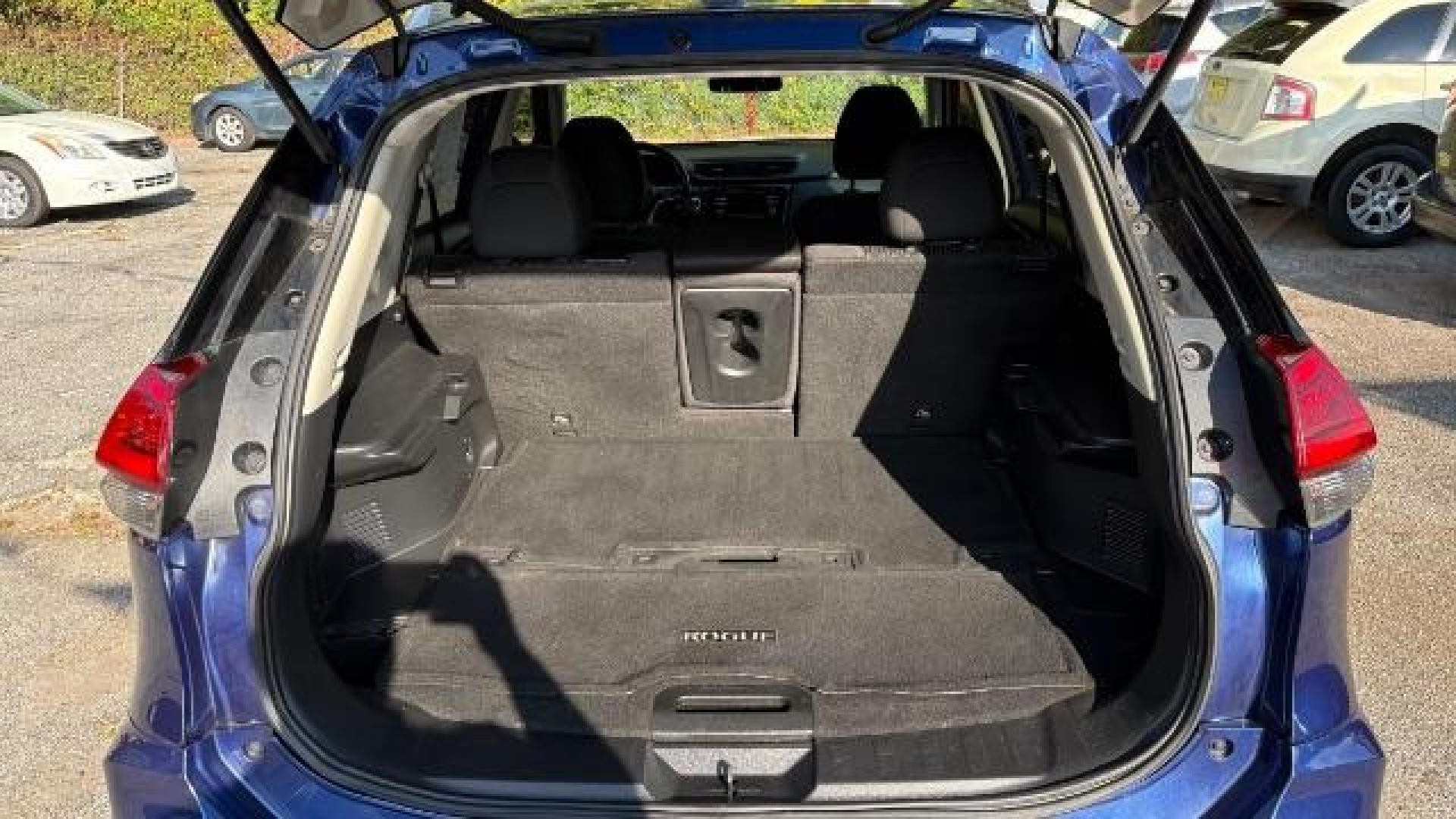 2017 Blue Nissan Rogue SV (JN8AT2MT5HW) with an 2.5L I-4 DOHC engine, located at 1806 Veterans Memorial Hwy SW, Austell, GA, 30168, (770) 944-9558, 33.817959, -84.606987 - Photo#12