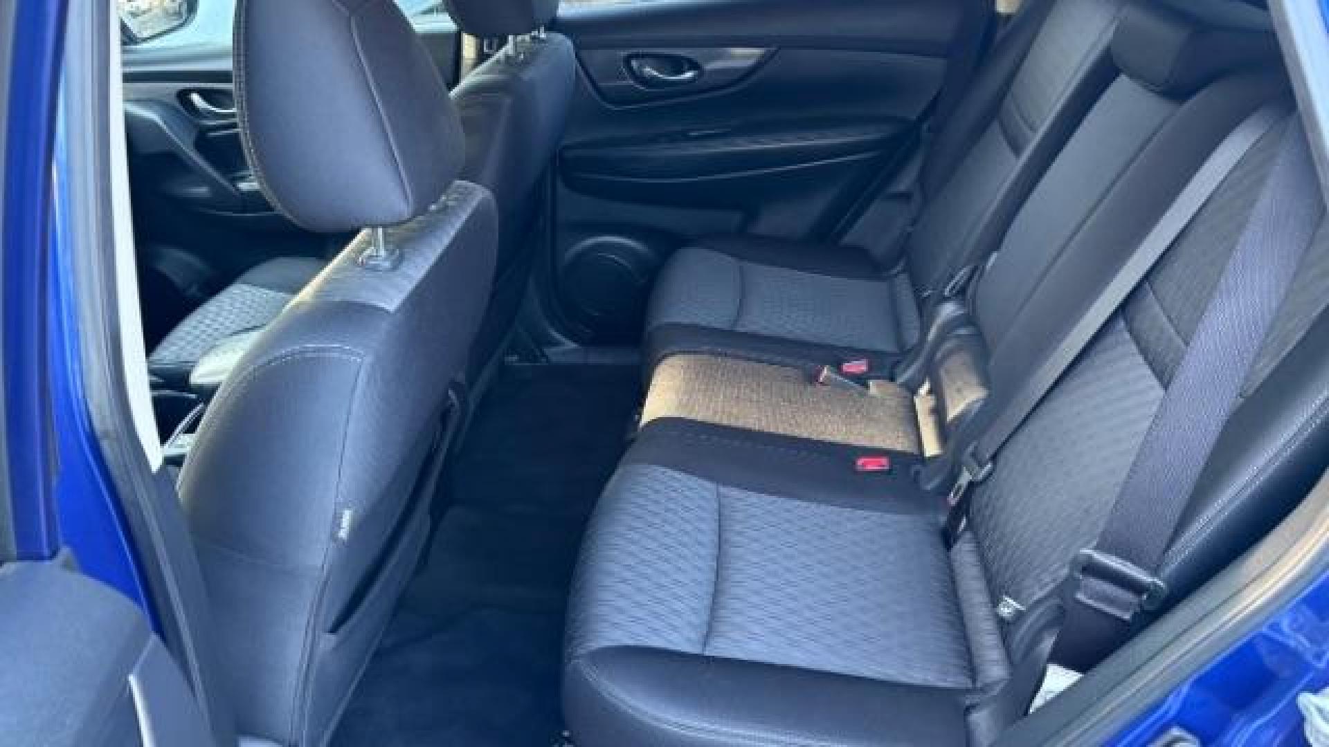 2017 Blue Nissan Rogue SV (JN8AT2MT5HW) with an 2.5L I-4 DOHC engine, located at 1806 Veterans Memorial Hwy SW, Austell, GA, 30168, (770) 944-9558, 33.817959, -84.606987 - Photo#12