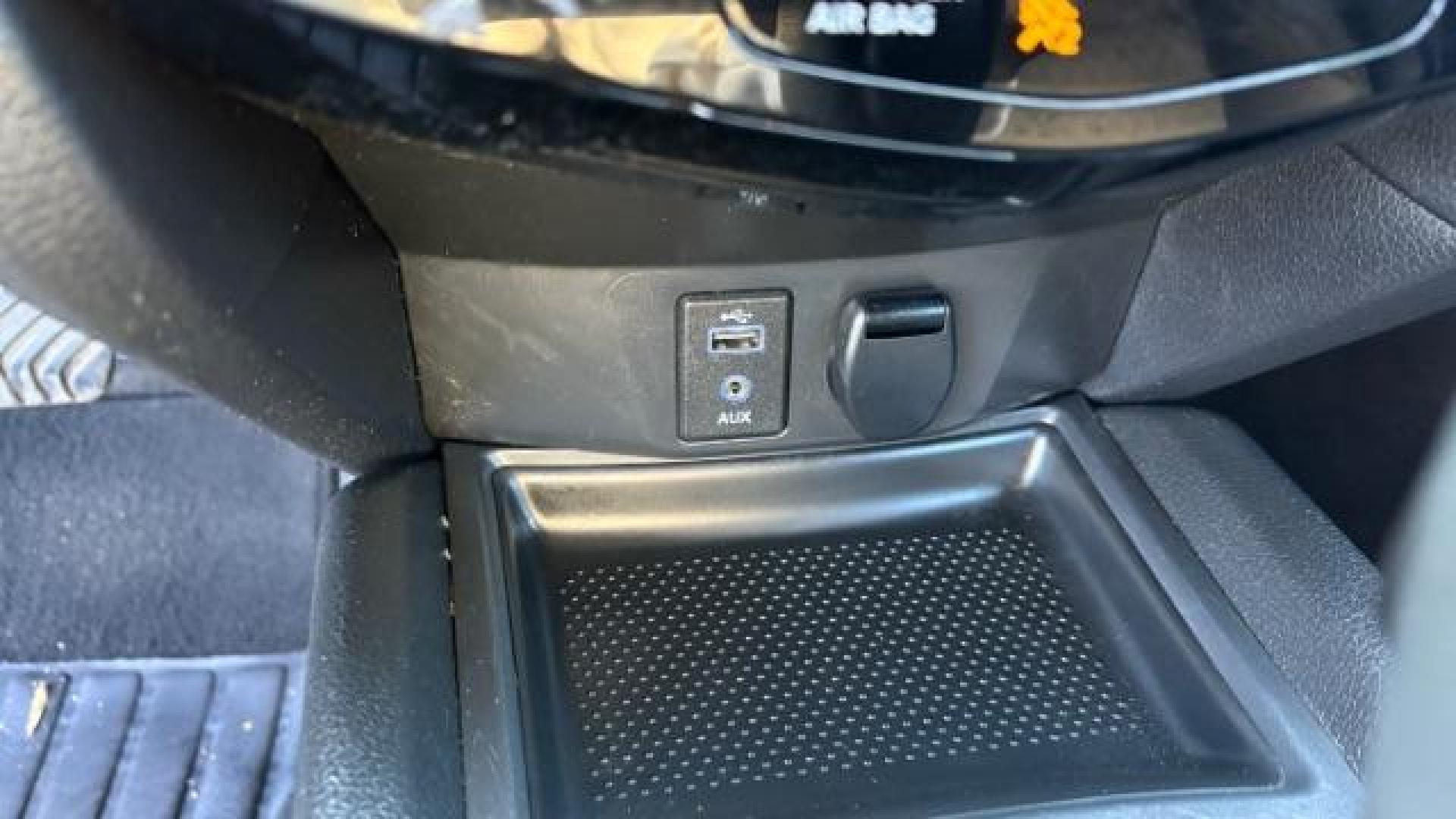 2017 Blue Nissan Rogue SV (JN8AT2MT5HW) with an 2.5L I-4 DOHC engine, located at 1806 Veterans Memorial Hwy SW, Austell, GA, 30168, (770) 944-9558, 33.817959, -84.606987 - Photo#15