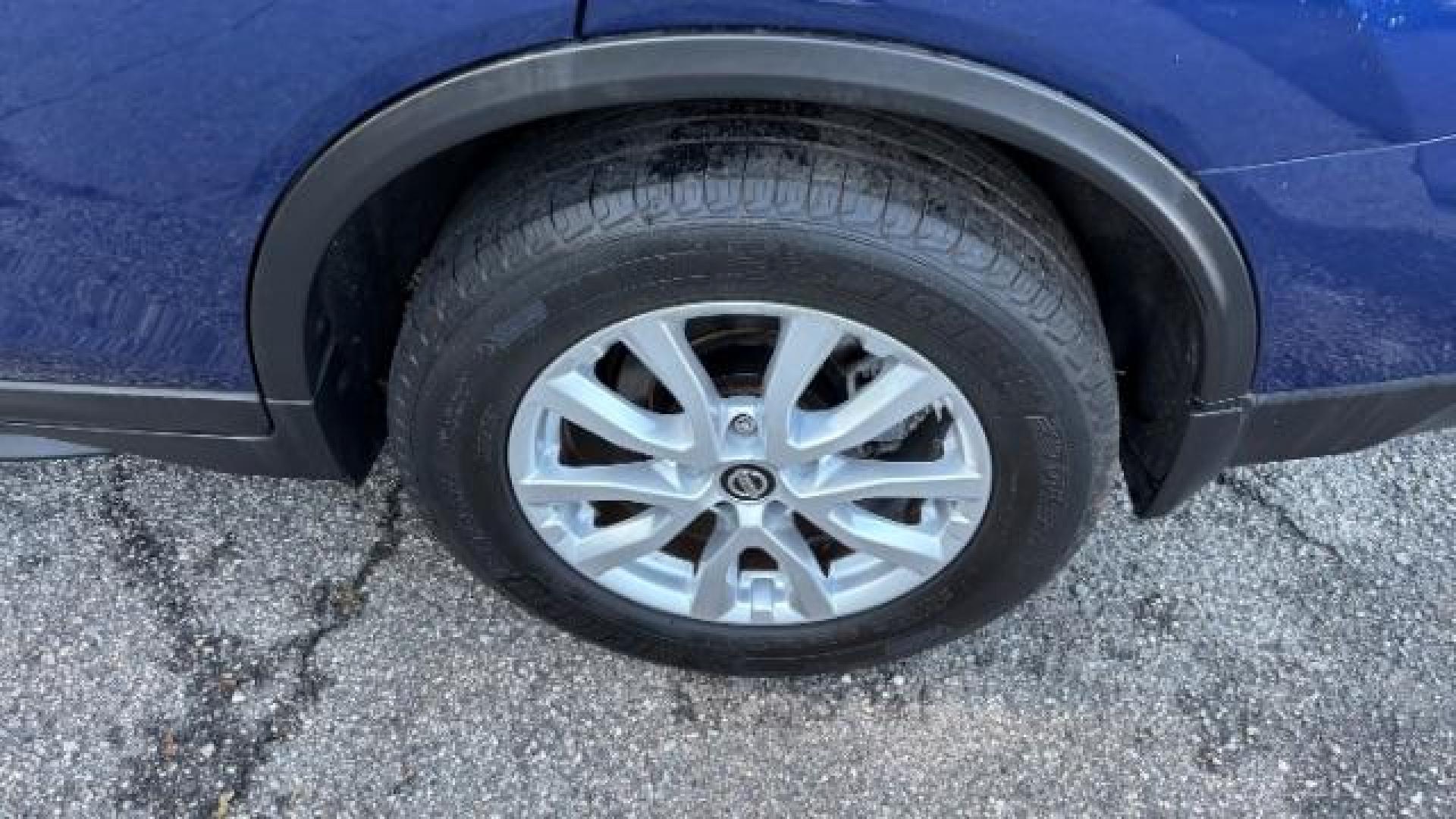 2017 Blue Nissan Rogue SV (JN8AT2MT5HW) with an 2.5L I-4 DOHC engine, located at 1806 Veterans Memorial Hwy SW, Austell, GA, 30168, (770) 944-9558, 33.817959, -84.606987 - Photo#21