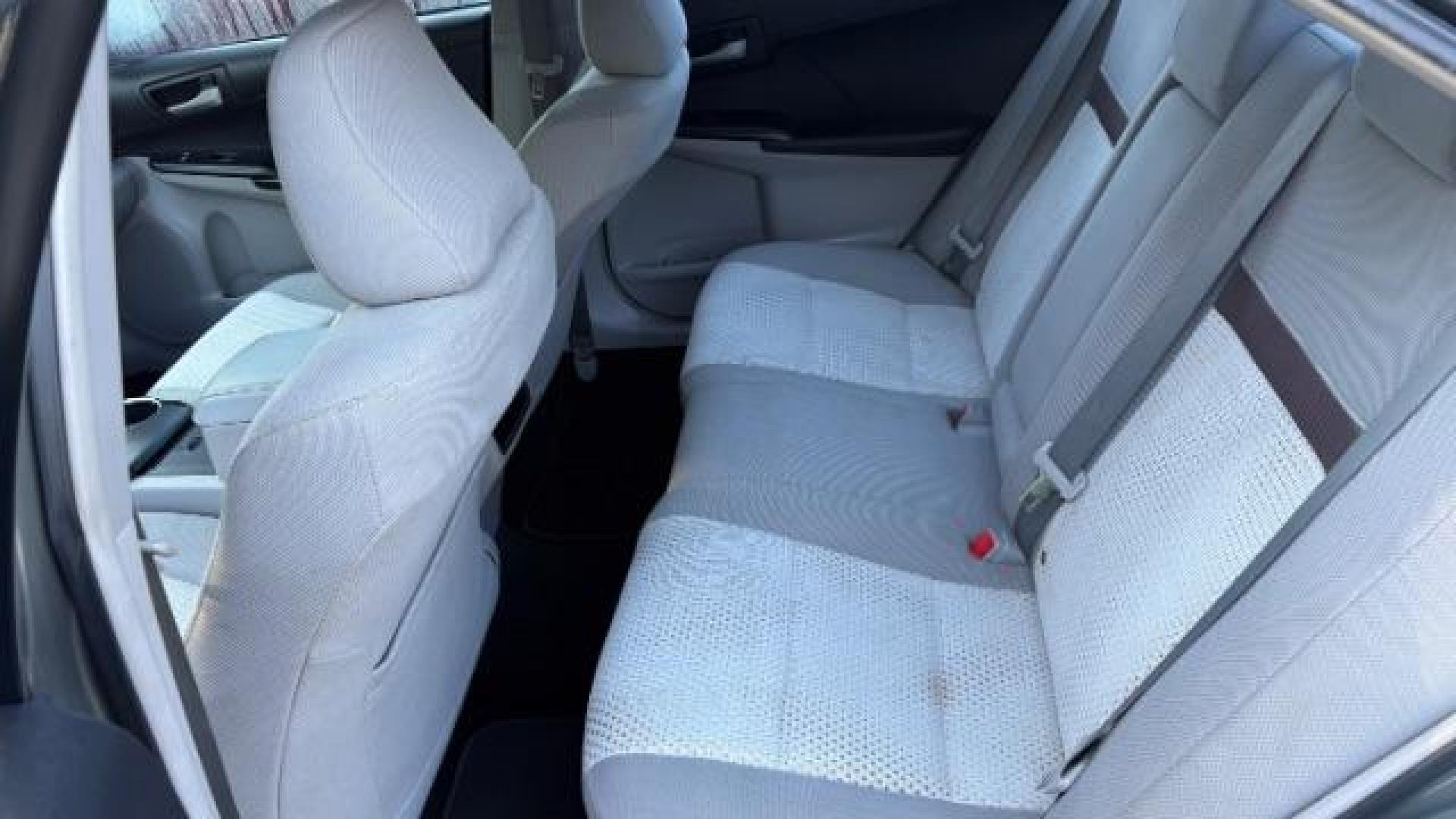 2012 Gray Toyota Camry LE (4T1BF1FK8CU) with an 2.5L I-4 DOHC engine, located at 1806 Veterans Memorial Hwy SW, Austell, GA, 30168, (770) 944-9558, 33.817959, -84.606987 - Photo#8