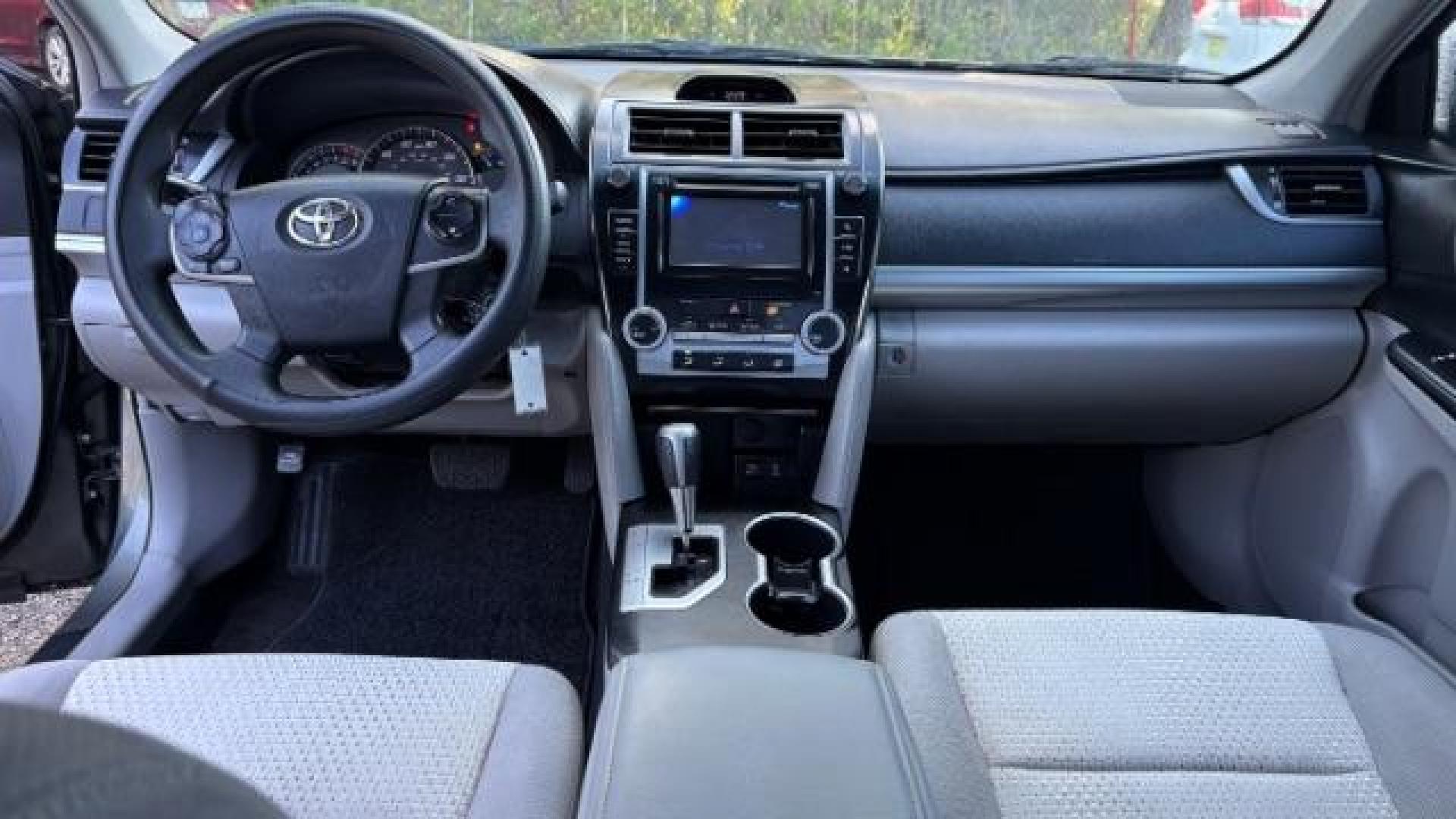 2012 Gray Toyota Camry LE (4T1BF1FK8CU) with an 2.5L I-4 DOHC engine, located at 1806 Veterans Memorial Hwy SW, Austell, GA, 30168, (770) 944-9558, 33.817959, -84.606987 - Photo#10
