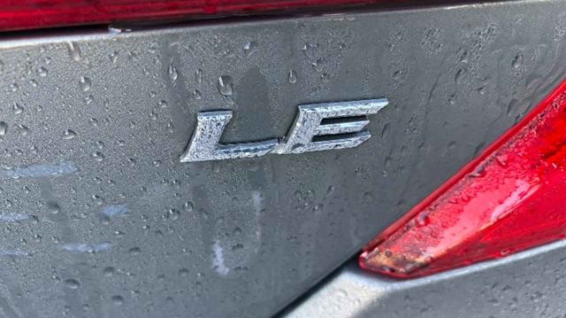 2012 Gray Toyota Camry LE (4T1BF1FK8CU) with an 2.5L I-4 DOHC engine, located at 1806 Veterans Memorial Hwy SW, Austell, GA, 30168, (770) 944-9558, 33.817959, -84.606987 - Photo#7