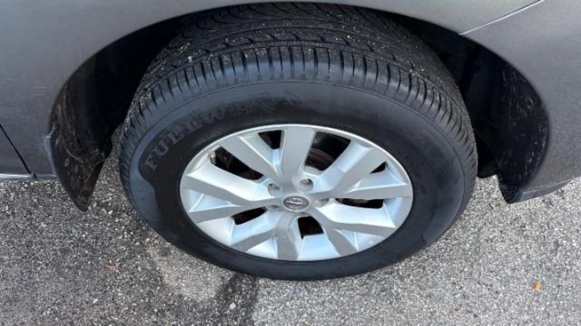 2014 Gray Nissan Murano SV (JN8AZ1MU6EW) with an 3.5L V-6 DOHC engine, located at 1806 Veterans Memorial Hwy SW, Austell, GA, 30168, (770) 944-9558, 33.817959, -84.606987 - Photo#14
