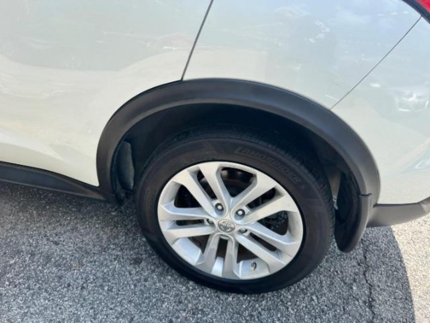 2015 Cream Nissan Juke S (JN8AF5MR2FT) with an 1.6L I-4 gasoline direct injection engine, located at 1806 Veterans Memorial Hwy SW, Austell, GA, 30168, (770) 944-9558, 33.817959, -84.606987 - Photo#12