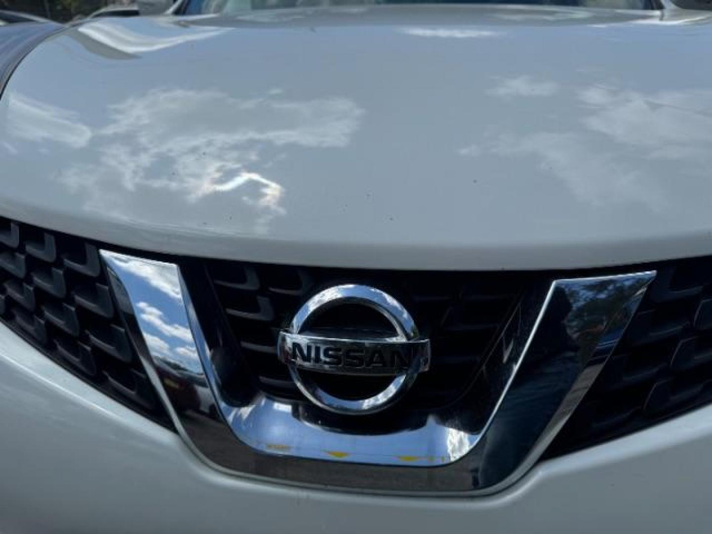 2015 Cream Nissan Juke S (JN8AF5MR2FT) with an 1.6L I-4 gasoline direct injection engine, located at 1806 Veterans Memorial Hwy SW, Austell, GA, 30168, (770) 944-9558, 33.817959, -84.606987 - Photo#7