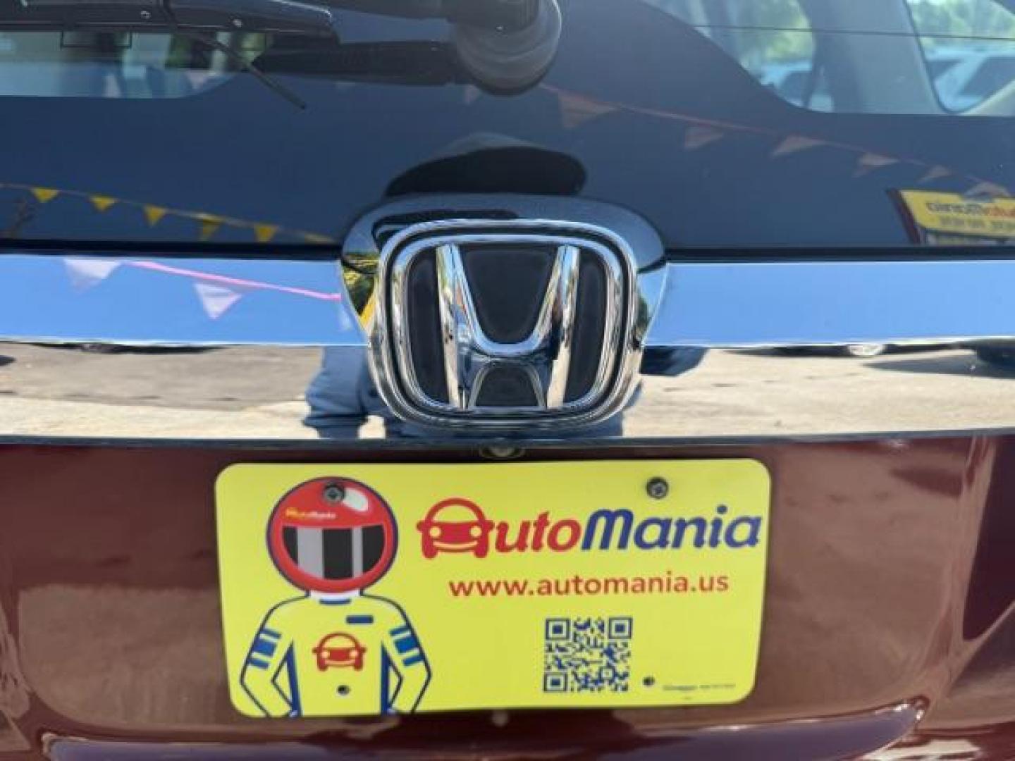 2015 Brown Honda CR-V LX (2HKRM3H39FH) with an 2.4L I-4 gasoline direct injection engine, located at 1806 Veterans Memorial Hwy SW, Austell, GA, 30168, (770) 944-9558, 33.817959, -84.606987 - Photo#14