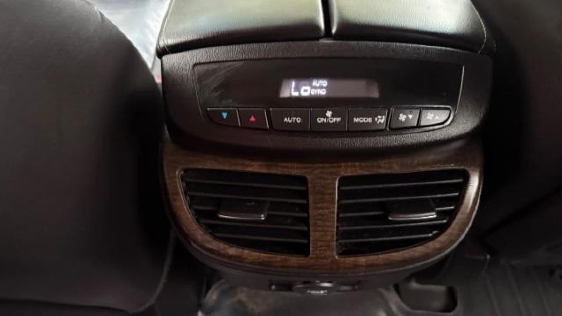 2011 Black Acura MDX Advance Package (2HNYD2H5XBH) with an 3.7L V-6 VTEC variable valve control engine, located at 1806 Veterans Memorial Hwy SW, Austell, GA, 30168, (770) 944-9558, 33.817959, -84.606987 - Photo#17