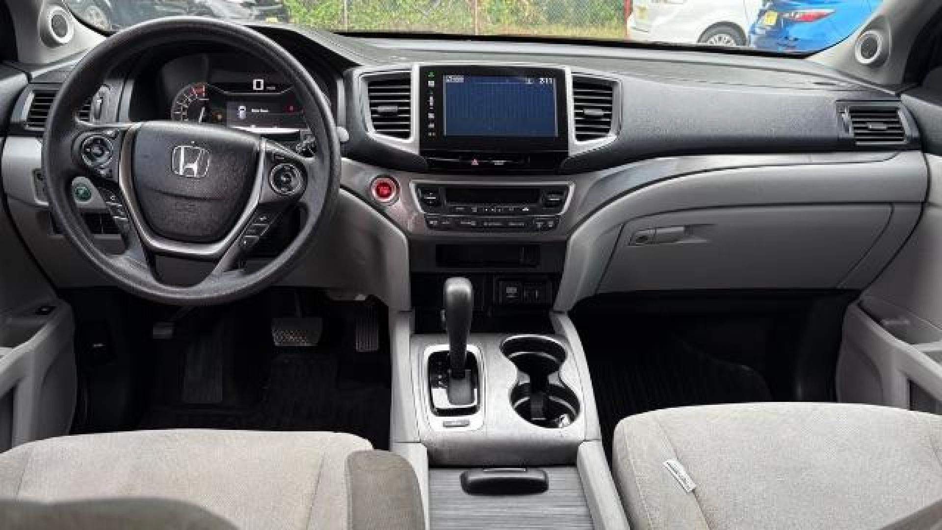 2016 Blue Honda Pilot EX (5FNYF5H3XGB) with an 3.5L V-6 gasoline direct injection engine, located at 1806 Veterans Memorial Hwy SW, Austell, GA, 30168, (770) 944-9558, 33.817959, -84.606987 - Photo#7