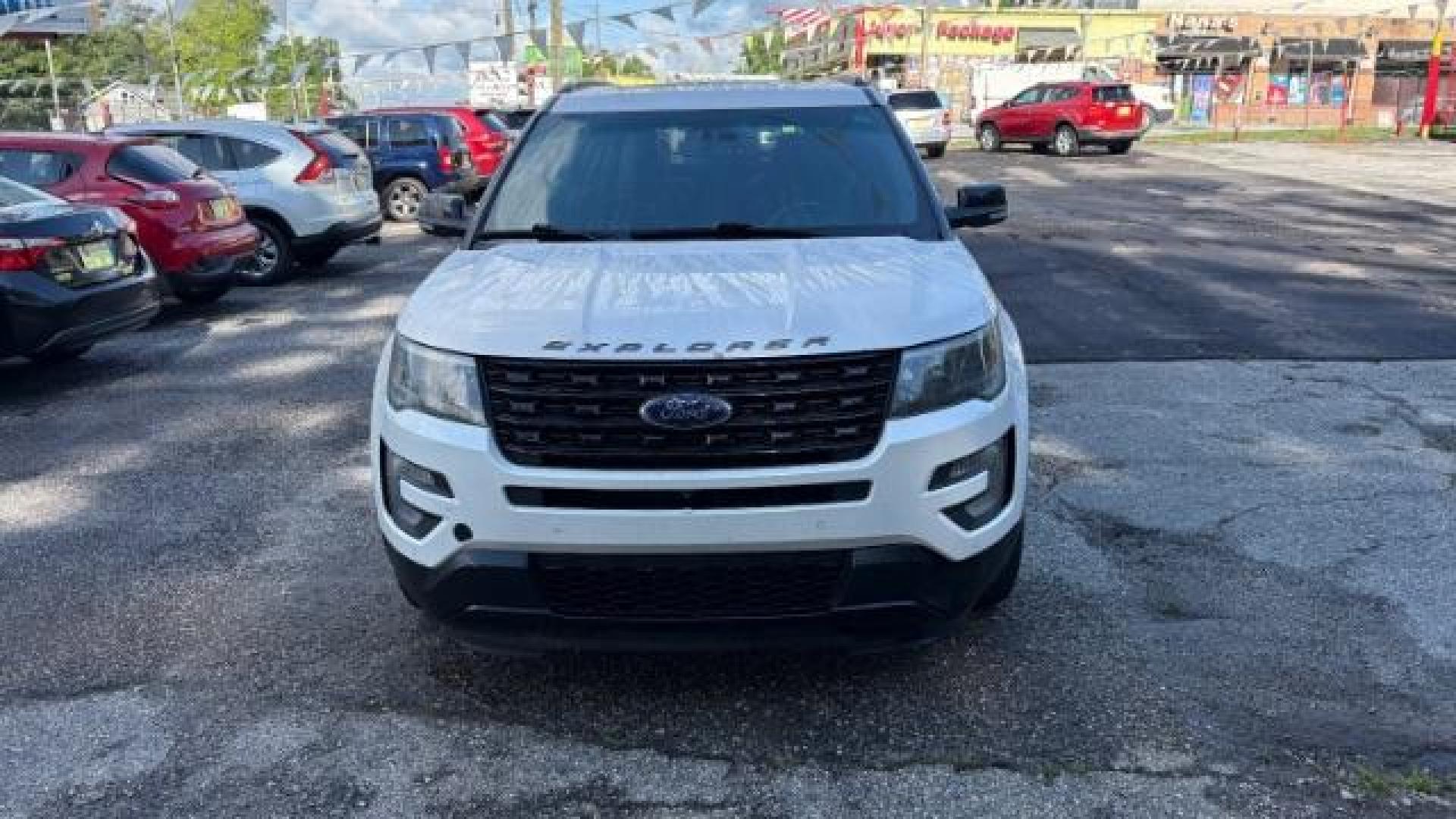 2016 White Ford Explorer Sport (1FM5K8GT3GG) with an EcoBoost 3.5L V-6 gasoline direct injection engine, located at 1806 Veterans Memorial Hwy SW, Austell, GA, 30168, (770) 944-9558, 33.817959, -84.606987 - Photo#1