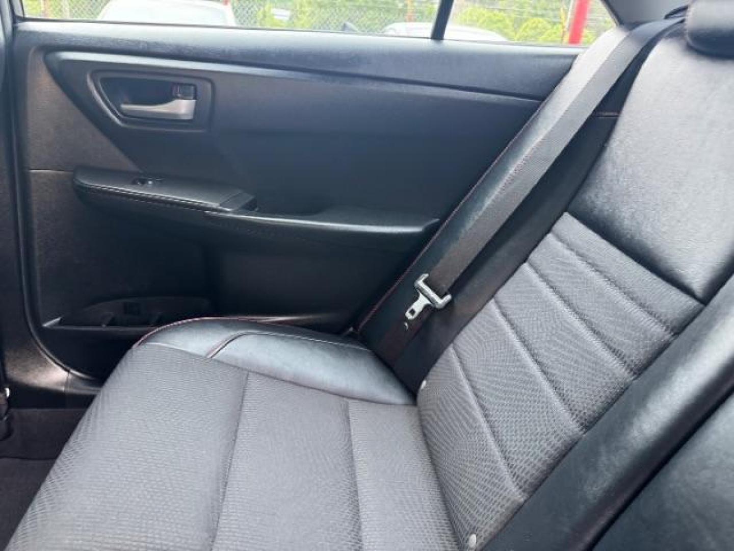 2017 Blue Toyota Camry SE (4T1BF1FKXHU) with an 2.5L I-4 DOHC engine, located at 1806 Veterans Memorial Hwy SW, Austell, GA, 30168, (770) 944-9558, 33.817959, -84.606987 - Photo#12