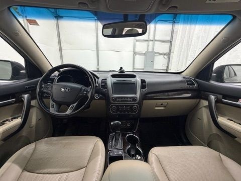 2014 Gray Kia Sorento EX V6 (5XYKU4A75EG) with an Lambda II 3.3L V-6 g engine, located at 1806 Veterans Memorial Hwy SW, Austell, GA, 30168, (770) 944-9558, 33.817959, -84.606987- Photo#13