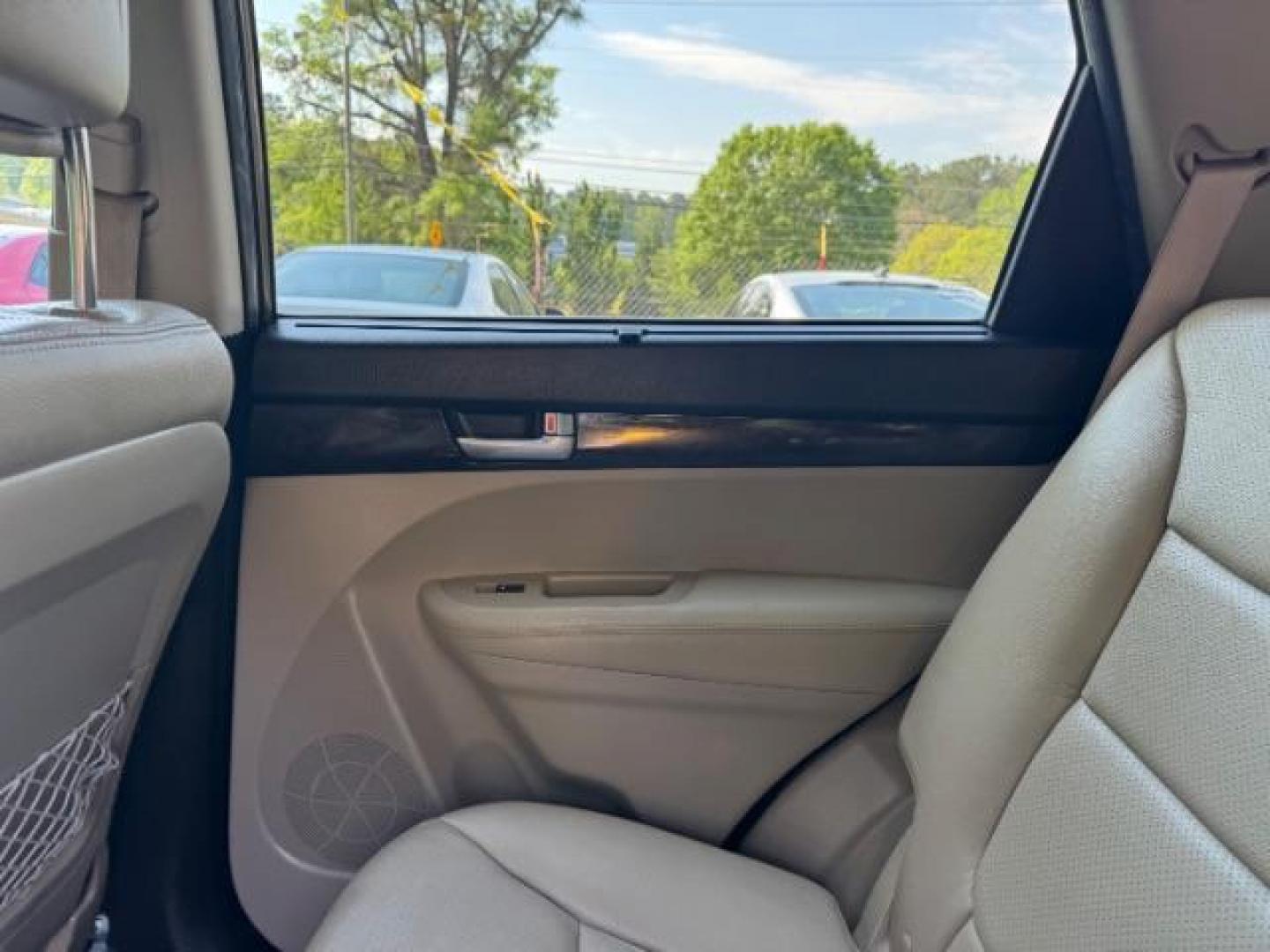 2014 Gray Kia Sorento EX V6 (5XYKU4A75EG) with an Lambda II 3.3L V-6 gasoline direct injection engine, located at 1806 Veterans Memorial Hwy SW, Austell, GA, 30168, (770) 944-9558, 33.817959, -84.606987 - Photo#13