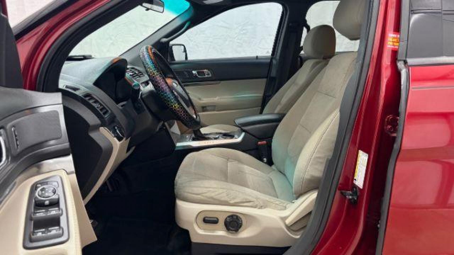 2014 Red Ford Explorer XLT (1FM5K7B86EG) , located at 1806 Veterans Memorial Hwy SW, Austell, GA, 30168, (770) 944-9558, 33.817959, -84.606987 - Photo#11