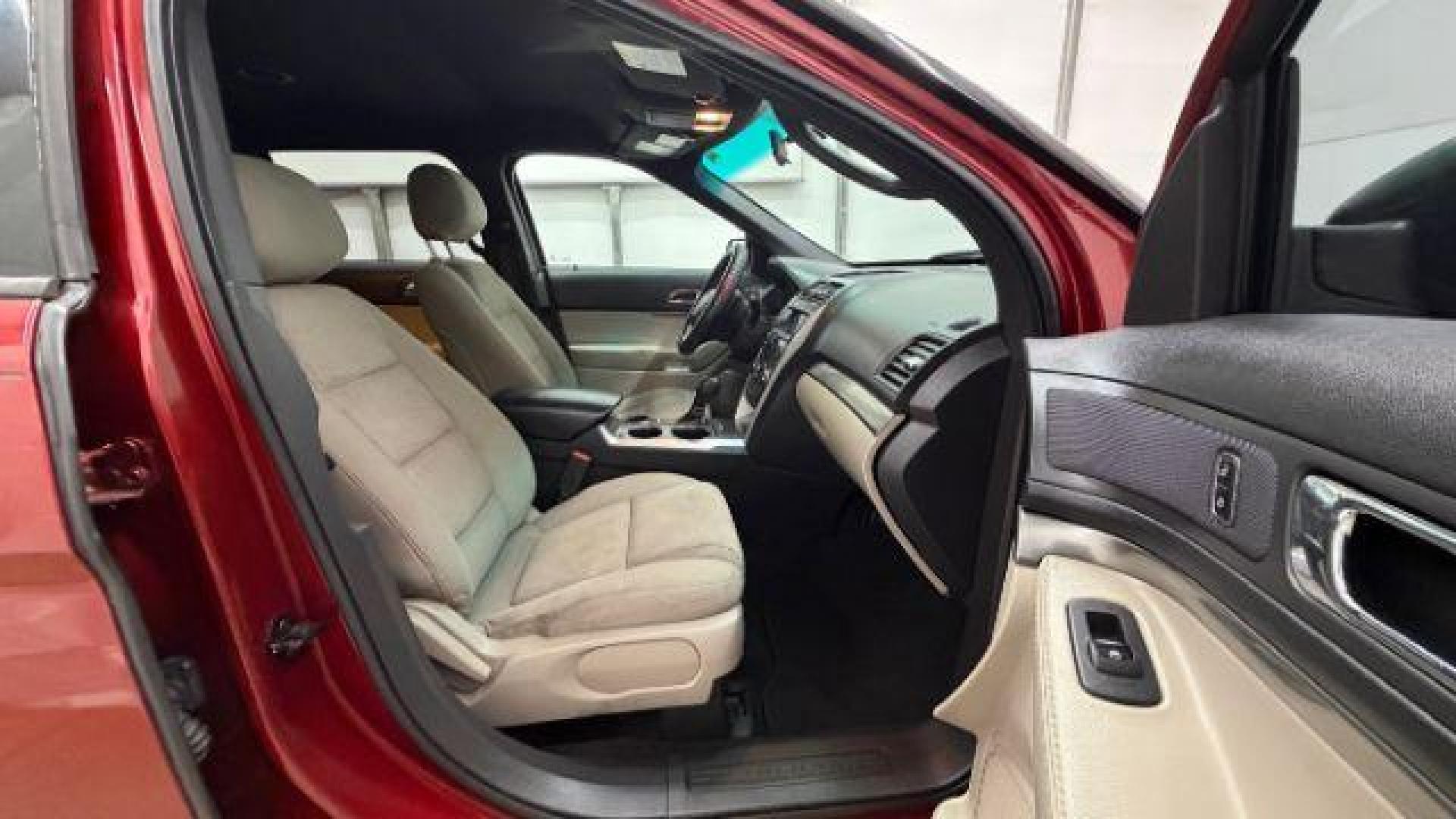 2014 Red Ford Explorer XLT (1FM5K7B86EG) , located at 1806 Veterans Memorial Hwy SW, Austell, GA, 30168, (770) 944-9558, 33.817959, -84.606987 - Photo#19