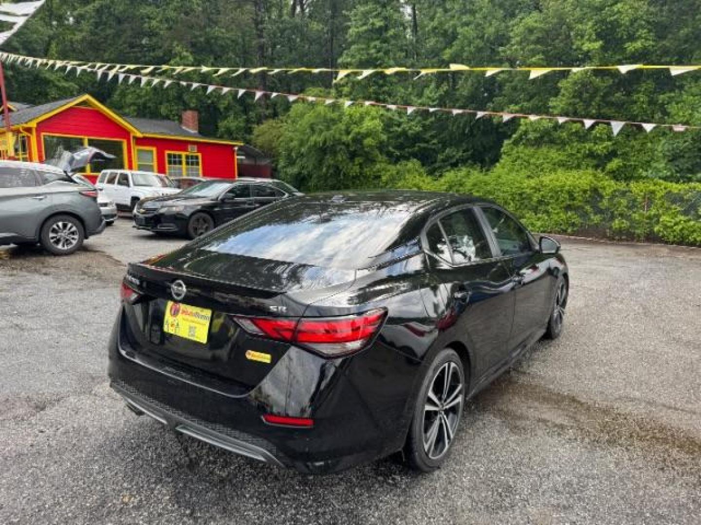2021 Black Nissan Sentra SR Xtronic CVT (3N1AB8DV9MY) with an 2L I-4 gasoline direct injection engine, located at 1806 Veterans Memorial Hwy SW, Austell, GA, 30168, (770) 944-9558, 33.817959, -84.606987 - Photo#3