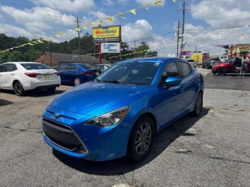 2020 Toyota Yaris Sedan LE