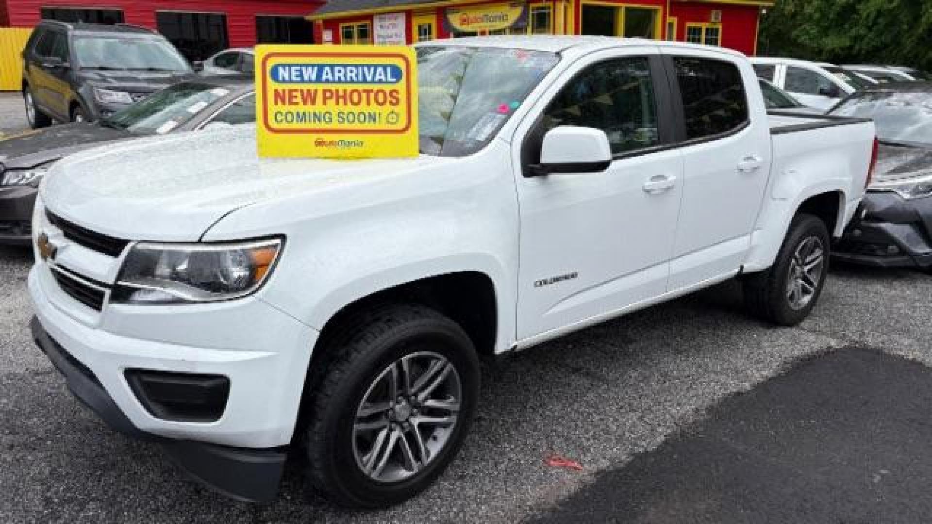 2020 White Chevrolet Colorado 2WD Crew Cab Short Box WT (1GCGSBEN9L1) with an 2.5L I-4 gasoline direct injection engine, located at 1806 Veterans Memorial Hwy SW, Austell, GA, 30168, (770) 944-9558, 33.817959, -84.606987 - Photo#0