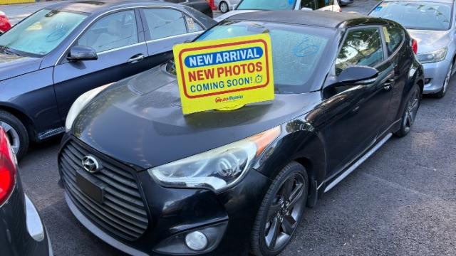 photo of 2014 Hyundai Veloster Turbo w/Blue