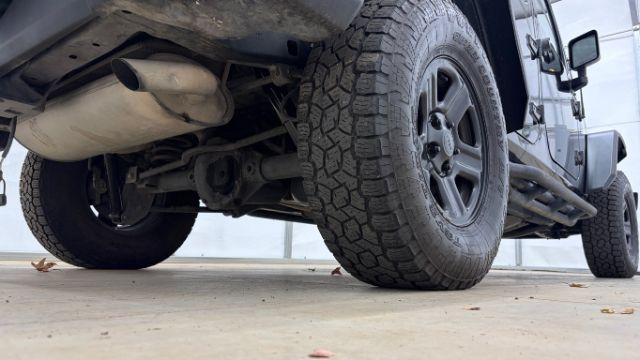 2017 Black Jeep Wrangler Unlimited Sport 4x4 (1C4BJWDG1HL) with an Pentastar 3.6L V-6 DOHC engine, located at 1806 Veterans Memorial Hwy SW, Austell, GA, 30168, (770) 944-9558, 33.817959, -84.606987 - Photo#20