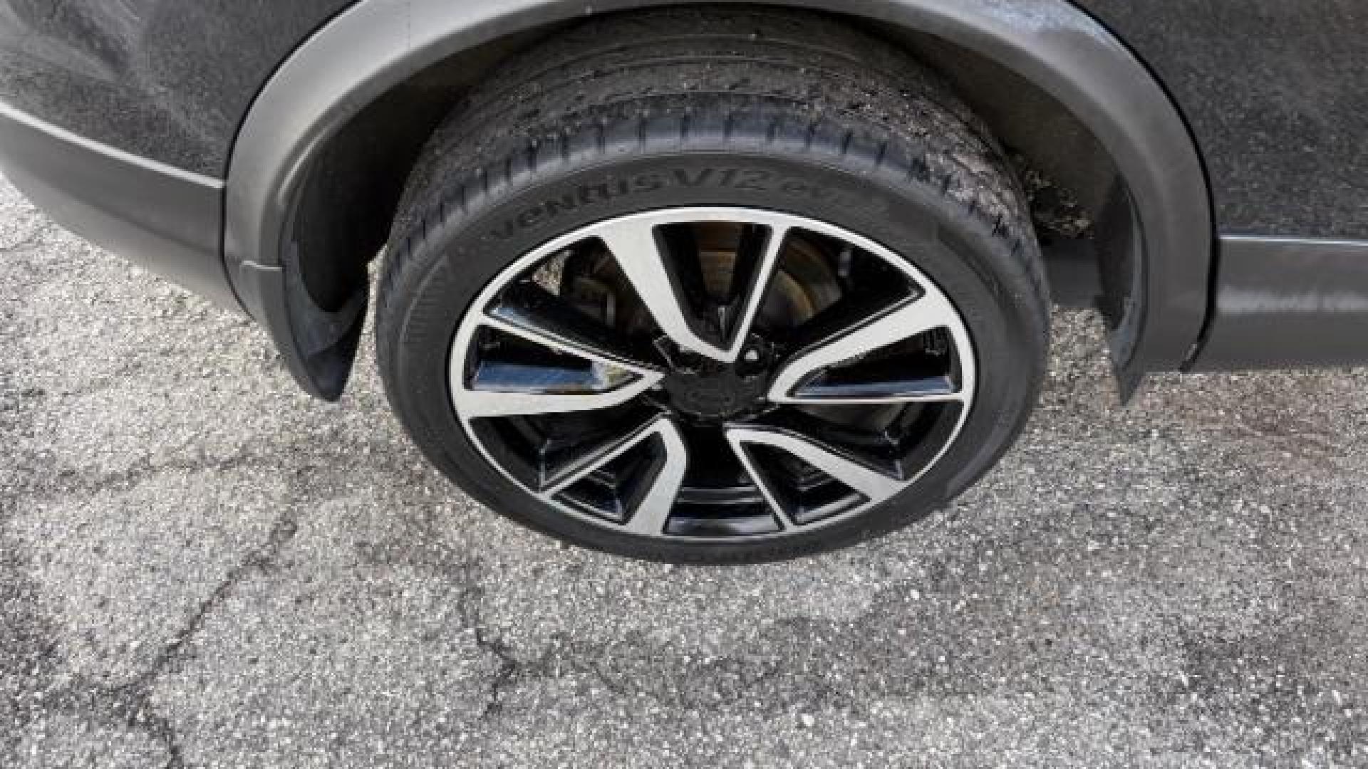 2017 Black Nissan Rogue Sport SL (JN1BJ1CP1HW) with an 2L I-4 gasoline direct injection engine, located at 1806 Veterans Memorial Hwy SW, Austell, GA, 30168, (770) 944-9558, 33.817959, -84.606987 - Photo#16