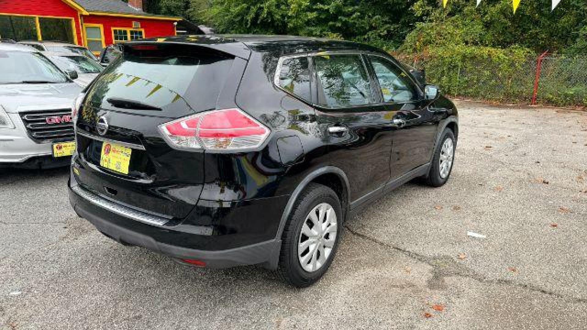 2015 Black Nissan Rogue S (KNMAT2MT8FP) with an 2.5L I-4 DOHC engine, located at 1806 Veterans Memorial Hwy SW, Austell, GA, 30168, (770) 944-9558, 33.817959, -84.606987 - Photo#3