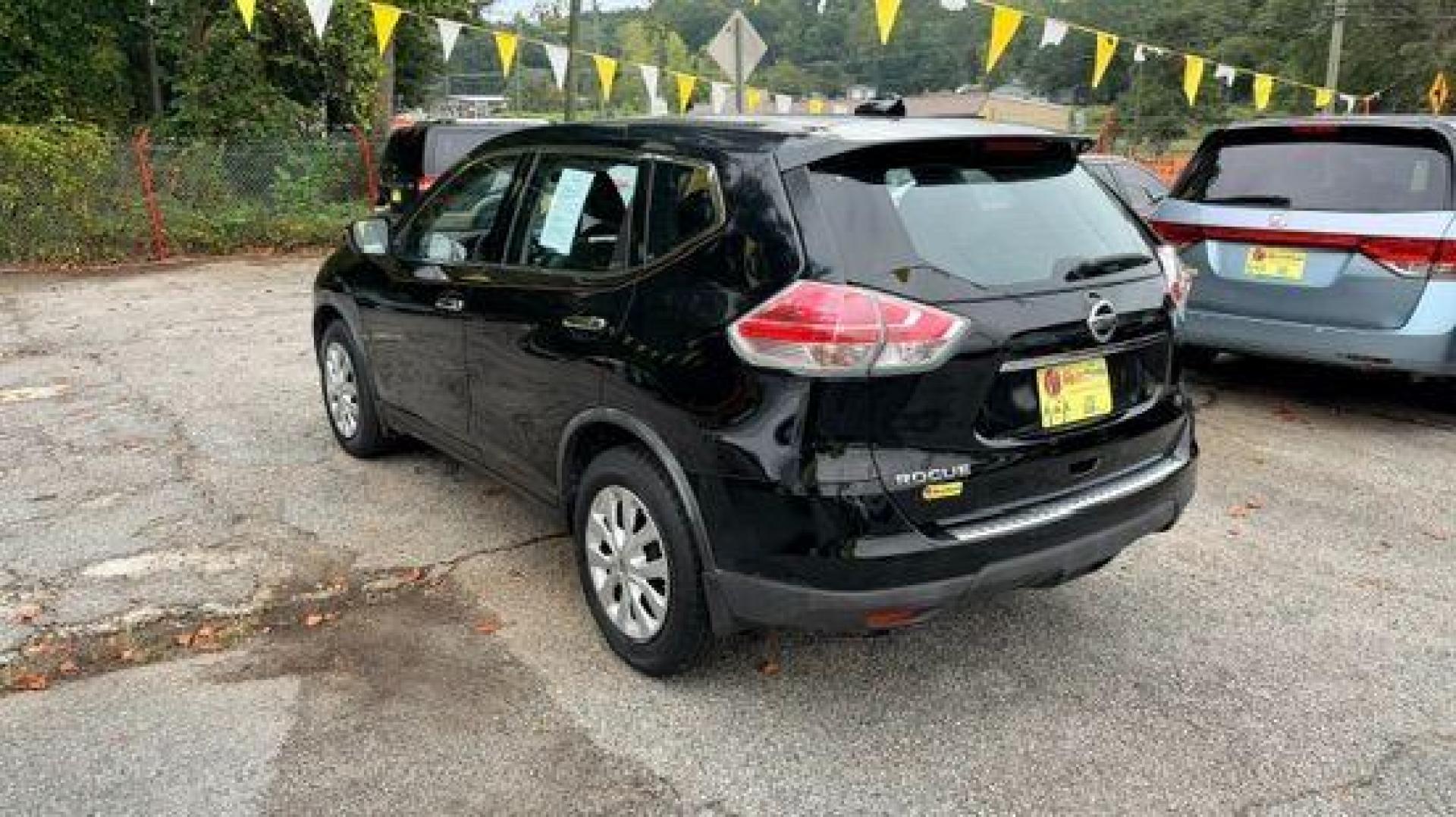 2015 Black Nissan Rogue S (KNMAT2MT8FP) with an 2.5L I-4 DOHC engine, located at 1806 Veterans Memorial Hwy SW, Austell, GA, 30168, (770) 944-9558, 33.817959, -84.606987 - Photo#5