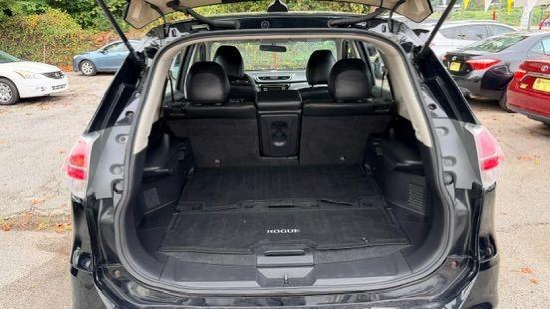 2015 Black Nissan Rogue S (KNMAT2MT8FP) with an 2.5L I-4 DOHC engine, located at 1806 Veterans Memorial Hwy SW, Austell, GA, 30168, (770) 944-9558, 33.817959, -84.606987 - Photo#6