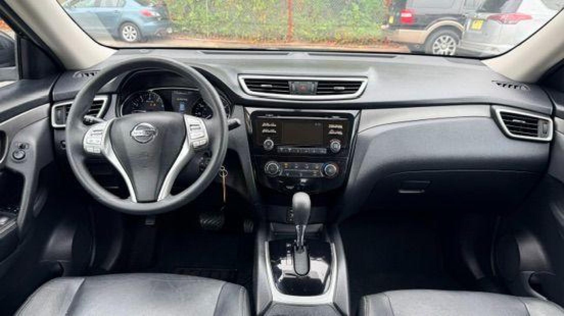 2015 Black Nissan Rogue S (KNMAT2MT8FP) with an 2.5L I-4 DOHC engine, located at 1806 Veterans Memorial Hwy SW, Austell, GA, 30168, (770) 944-9558, 33.817959, -84.606987 - Photo#8