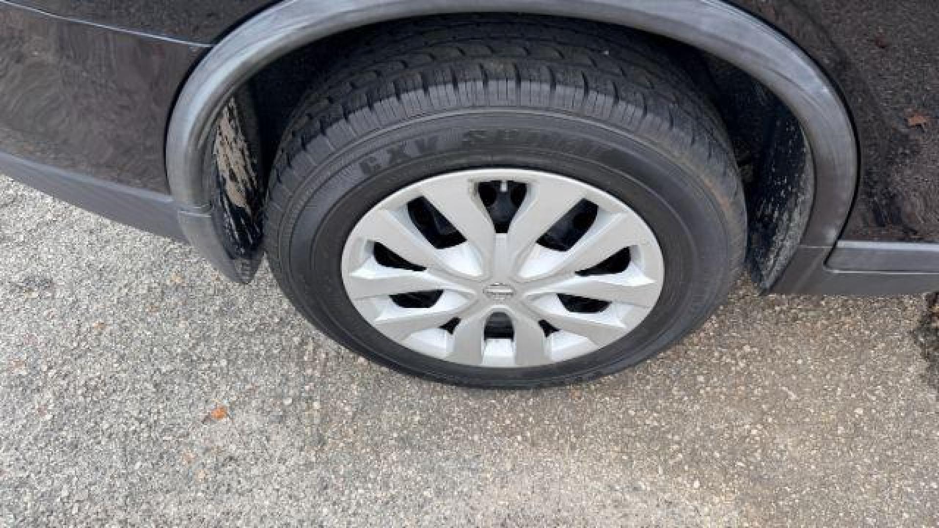 2015 Black Nissan Rogue S (KNMAT2MT8FP) with an 2.5L I-4 DOHC engine, located at 1806 Veterans Memorial Hwy SW, Austell, GA, 30168, (770) 944-9558, 33.817959, -84.606987 - Photo#17