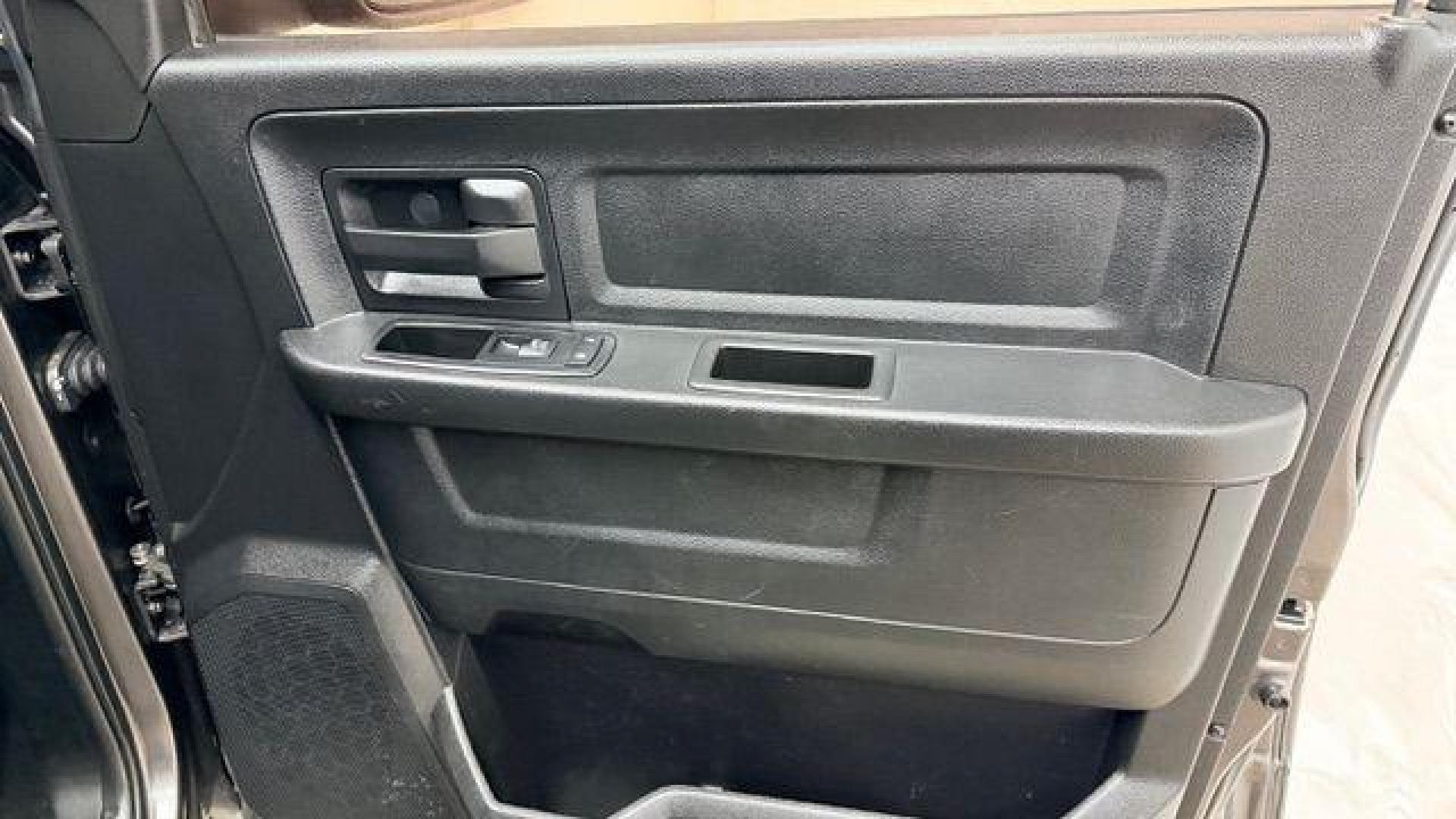 2014 Gray Ram 1500 Express (1C6RR7KT0ES) with an 3.6L V-6 DOHC engine, located at 1806 Veterans Memorial Hwy SW, Austell, GA, 30168, (770) 944-9558, 33.817959, -84.606987 - Photo#20