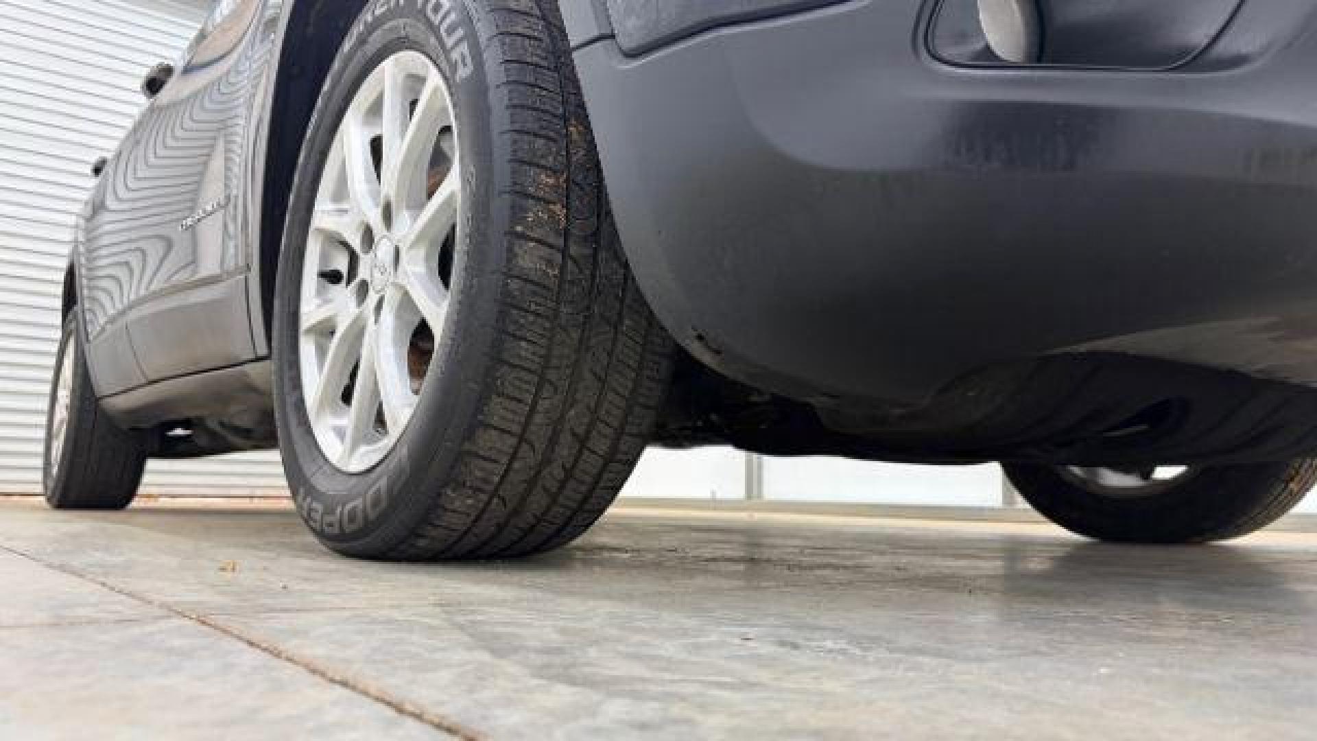 2017 Black Jeep Cherokee Latitude FWD (1C4PJLCB3HW) , located at 1806 Veterans Memorial Hwy SW, Austell, GA, 30168, (770) 944-9558, 33.817959, -84.606987 - Photo#19