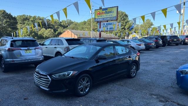 photo of 2017 Hyundai Elantra SE