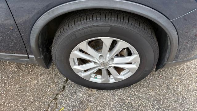 2015 Blue Nissan Rogue SV (KNMAT2MT3FP) with an 2.5L I-4 DOHC engine, located at 1806 Veterans Memorial Hwy SW, Austell, GA, 30168, (770) 944-9558, 33.817959, -84.606987 - Photo#15